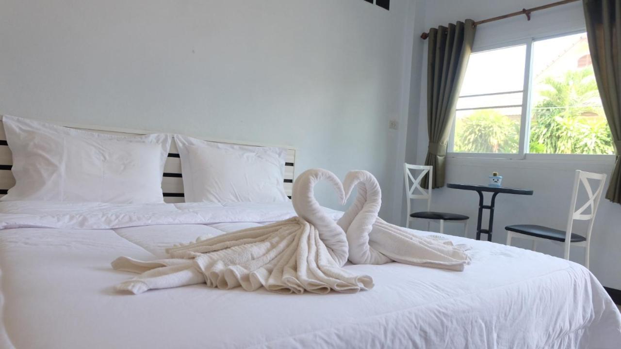 Ruen Aiyara Apartment Nakhonratchasima Eksteriør billede